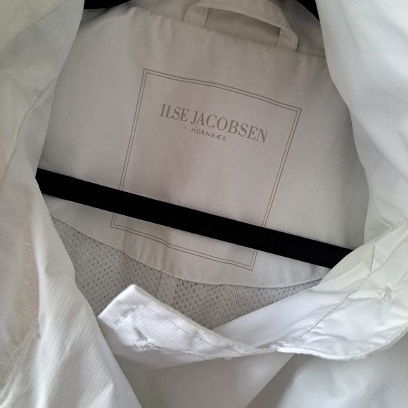 Ilse Jacobsen White Trench Coat - Picture 3 of 6